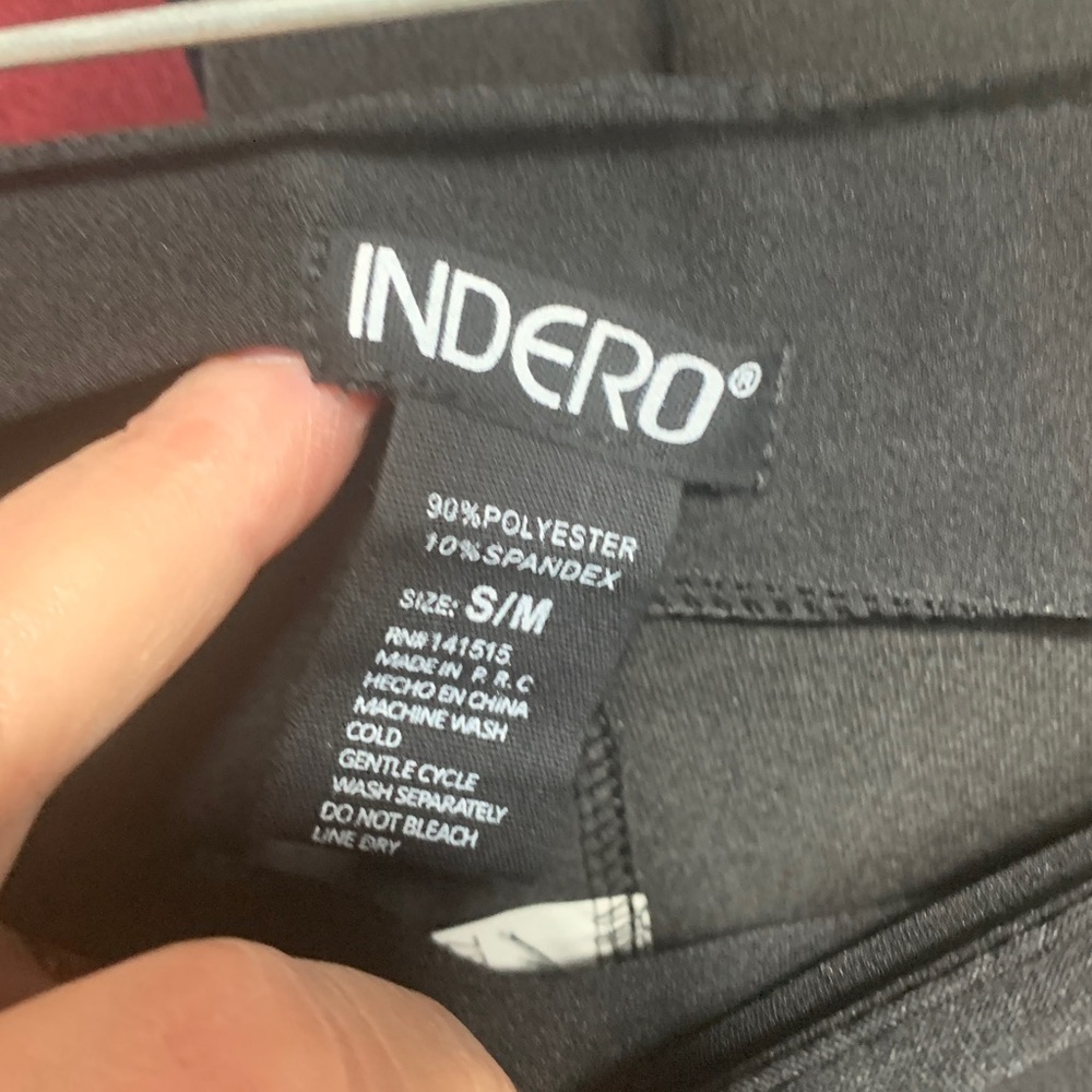 #051 Size s/m indero NWT Elegant Black scuba Women's leggings - Picture 2 of 4